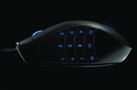 Razer Unveils Naga MMO gaming mouse and the Razer Megasoma mouse mat