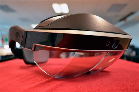 Hands-on: Meta 2 Could Do for AR What Rift DK1 Did for VR