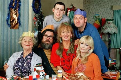 Five timeless moments from The Royle Family on sitcom's 20th ...