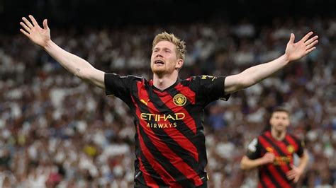 Man City: Kevin de Bruyne 'needs defining Champions League moment' - BBC Sport