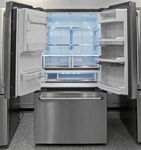 GE Café CFE28TSHSS Refrigerator Review - Reviewed.com Refrigerators