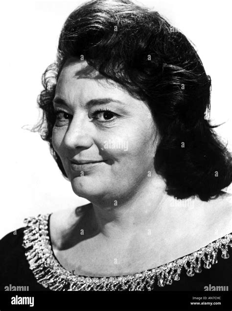 HATTIE JACQUES UK comedienne 1924 to 1980 who appeared in many Carry Stock Photo: 8820763 - Alamy