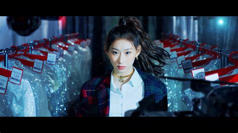 ITZY Wannabe MV Screencaps and who’s who - K-Pop Database / dbkpop.com