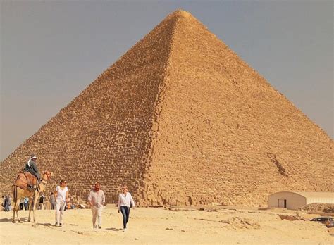 Guided Half Day Tour to Giza Pyramids from Cairo - 2024 | HAPPYtoVISIT.com