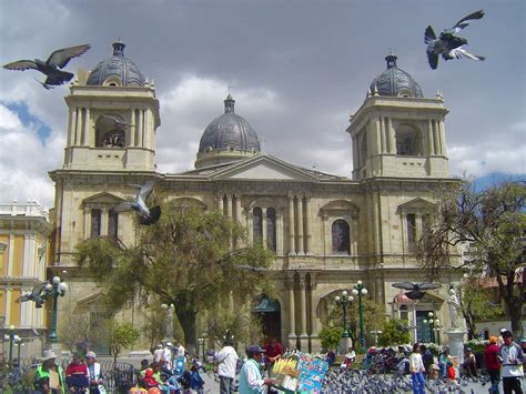 10 Must Visit Attractions in the Highest Capital City in the World, La Paz, Bolivia!