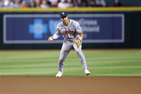 Astros on verge of playoffs after Jeremy Peña's game-saving play