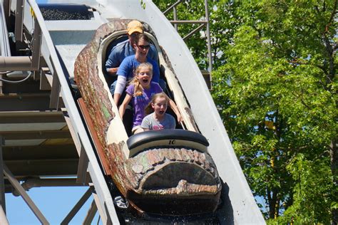 Silverwood: Log Flume