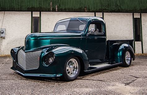 One for Mom: Tinman 2 Kustoms' 1940 Chevy "Tinmama" - OnAllCylinders