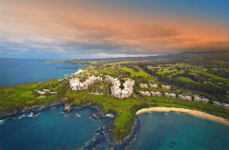 Best Luxury Hotels & Resorts in Hawaii for Relaxation, Adventure & Fun