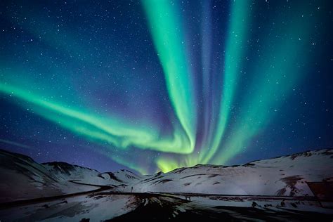 Chasing the Aurora Borealis in Iceland- [Canon Hongkong Company Limited]