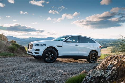 Download SUV White Car Car Jaguar (Car) Vehicle Jaguar F-PACE 4k Ultra HD Wallpaper