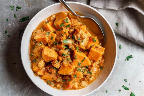 Cauliflower Sweet Potato Vegan Curry Recipe — Eatwell101