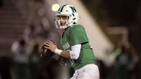 Arch Manning, nation's top high school recruit, commits to Texas ...