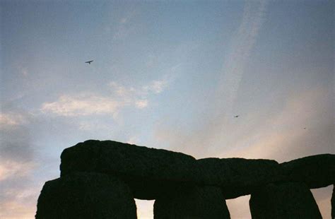 Sunrise, Stonehenge. [OC] : r/MegalithPorn