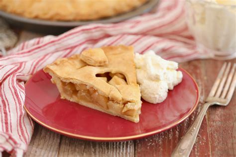 The Perfect Classic Apple Pie Recipe - Gemma’s Bigger Bolder Baking