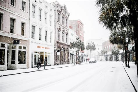 Snow in Charleston SC king street January 4th 2018 white skinny jeans ...