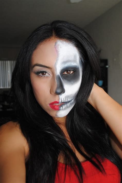 Half Face Halloween Makeup Ideas - Ohh My My