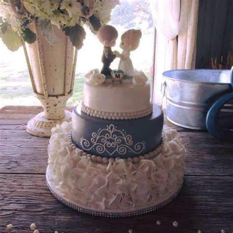 Precious Moments Wedding Cake - Bride's Cake Gallery