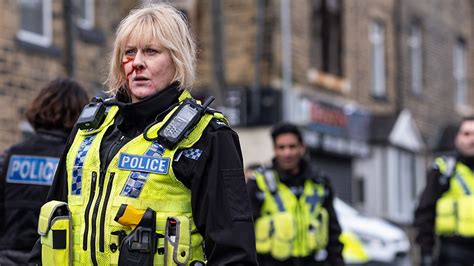 New images of Sarah Lancashire and cast of Happy Valley hint at violent ...