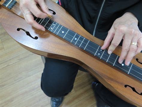 Tips for Beginning Dulcimer Players and a Tune – Dulcimer Jambalaya