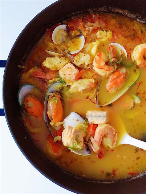 Sumptuous Bouillabaisse Marseilles: French Fish Soup - COOK COOK GO ...