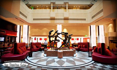 San Francisco Travel Guide: JW Marriott San Francisco Union Square Rooms