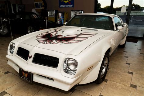 1976 Pontiac Firebird | Ideal Classic Cars LLC