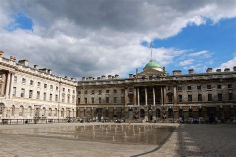 King's College London - Courses - GoUni