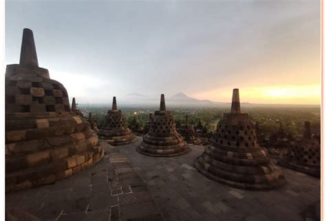 Borobudur Sunrise Itinerary - Java Heritage Tour