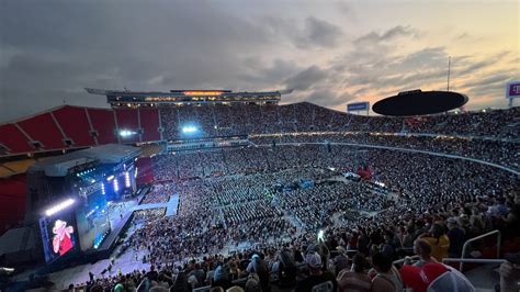 Concert Photos from GEHA Field at Arrowhead Stadium | Concert Archives