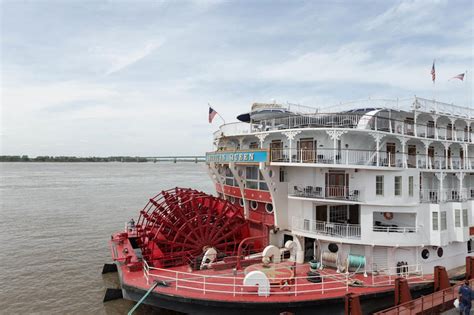 Paddlewheel on American Queen Cruise Ship - Cruise Critic