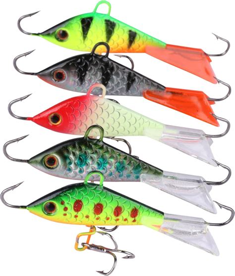 Best Walleye Ice Fishing Lures of 2020 – Complete Buyer’s Guide