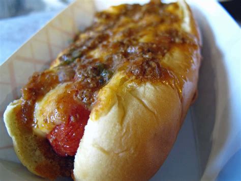 What is the Best Hot Dog Chili? [Answered] - TheHotDog.org