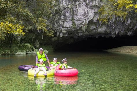 Cave Tubing & Zip Lining, Cayo District