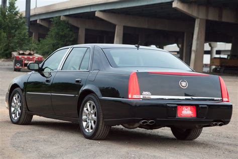 used-cadillac-dts-black-for-sale (14 of 37) | Car Dealership in Philadelphia