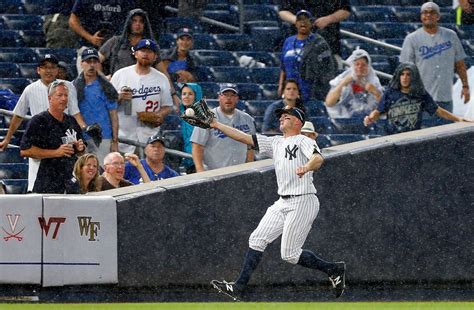 Sloppy 9th dooms Yankees in 2-0 loss to Dodgers | Rapid reaction - nj.com