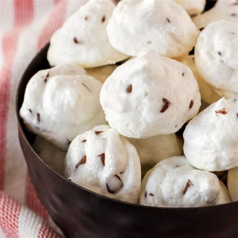 Mini Chocolate Chip Meringue Cookies - Noshing With the Nolands