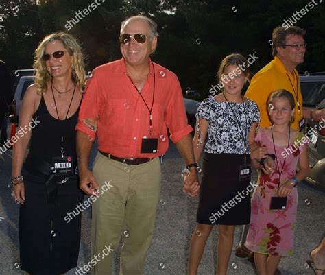 Jimmy Buffett Family Arriving Afterparty Premiere Editorial Stock Photo ...