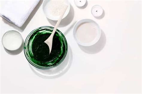 Spirulina: Amazing Anti-Aging Benefits For Your Skin - Living46