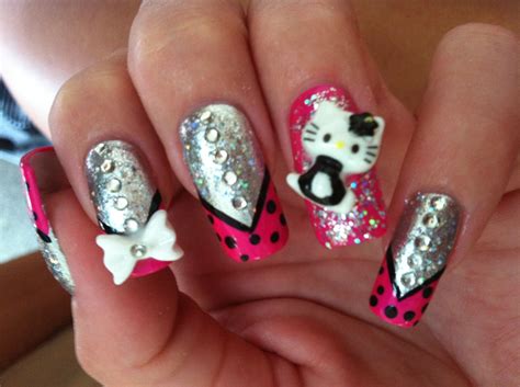 Hello Kitty Nail Art #nails #pink #hellokitty #SephoraNailSpotting | Hello kitty nail art, Nail ...