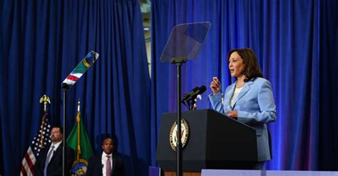 Kamala Harris touts investment in 'clean energy economy' on Seattle ...