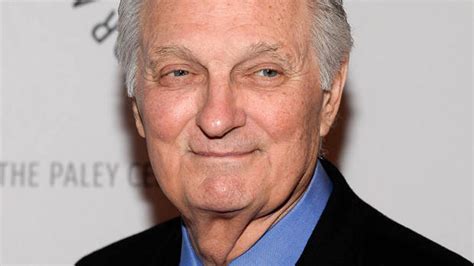 Actor Alan Alda Reveals He Has Parkinson's Disease