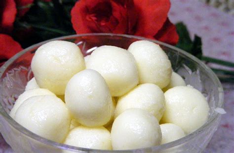 How To Make Bengali Rasgulla Recipe – Step By Step Method ...