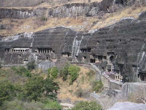 Four Ajanta caves to shut doors to tourists - The Archaeology News Network