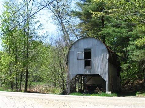 27 Unique Quonset Hut Homes For Wonderful Living Atmosphere