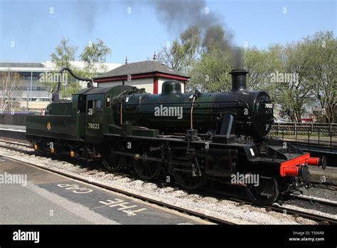 Keighley Railway Station 19th April 2019 Stock Photo - Alamy