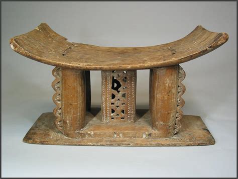 Asante stool - RAND AFRICAN ART