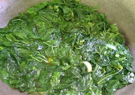 Resep Rebus daun singkong (tips biar hijau dan lembut) oleh Dina Syamer ...