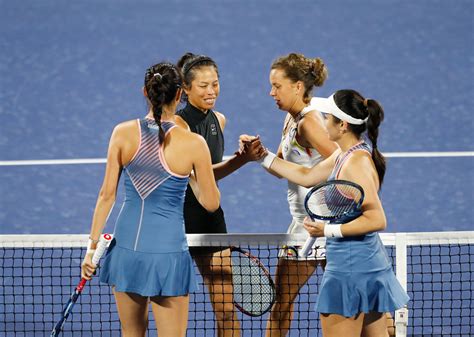 Photos: Women’s Doubles Semi-finals - Dubai Duty Free Tennis Championships