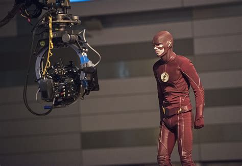 "Enter Zoom" Photos for 'The Flash' Reveal Better Look at Zoom - Comic Vine